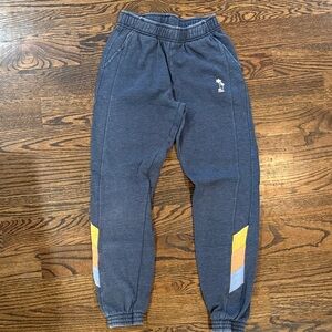 Rip curl sweats girls size 14. Worn once. Like new.